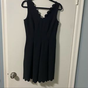 Banana Republic	Scalloped Pocket Dress 
Black-Size 2